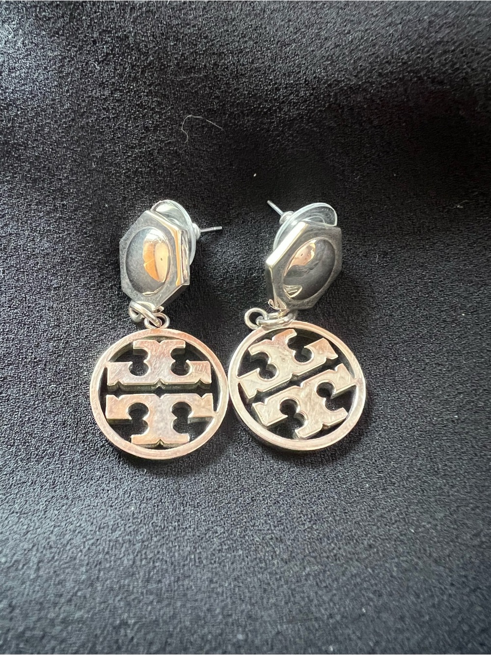 Tory Burch Silver-Tone Round Logo Drop Earrings - Women Jewelry